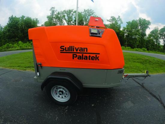 Sullivan Palatek便携式空气压缩机。